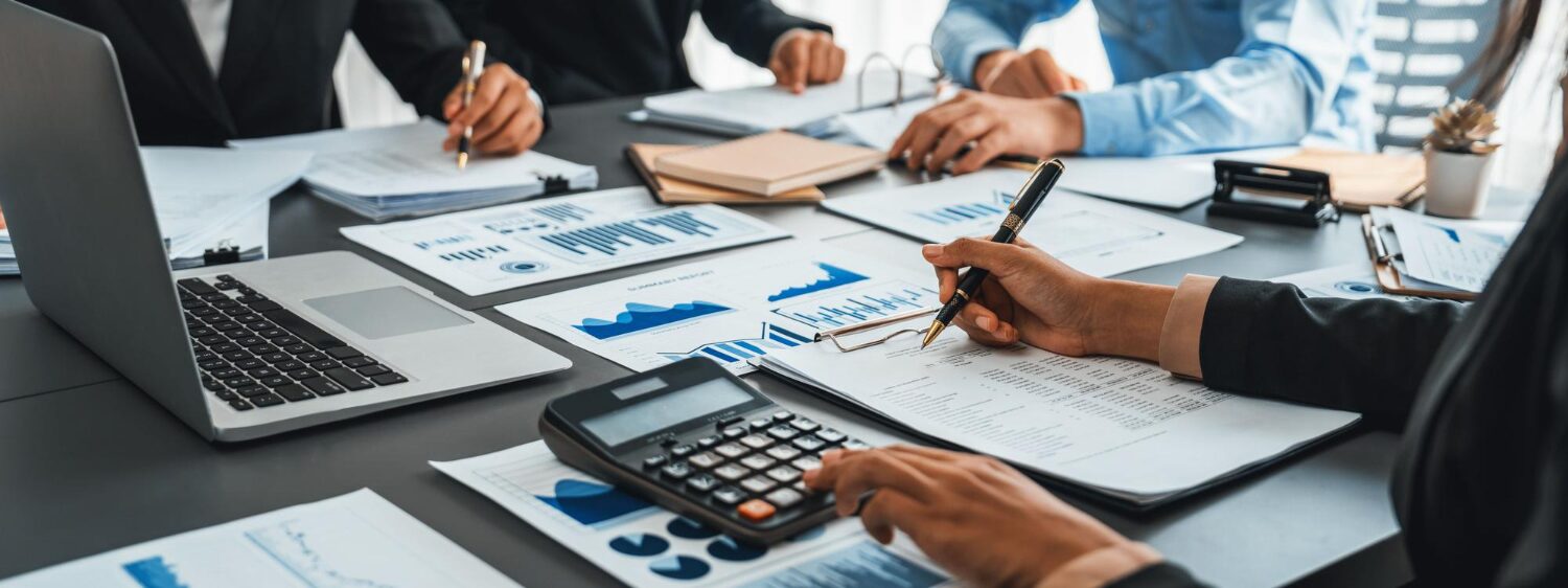 Marketing Contractor vs. Recruiting Firm